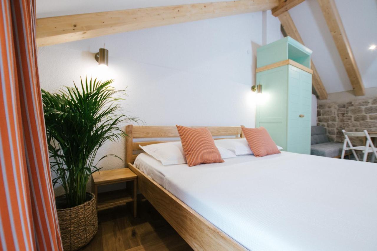 Hotel Franka Trogir Exteriér fotografie